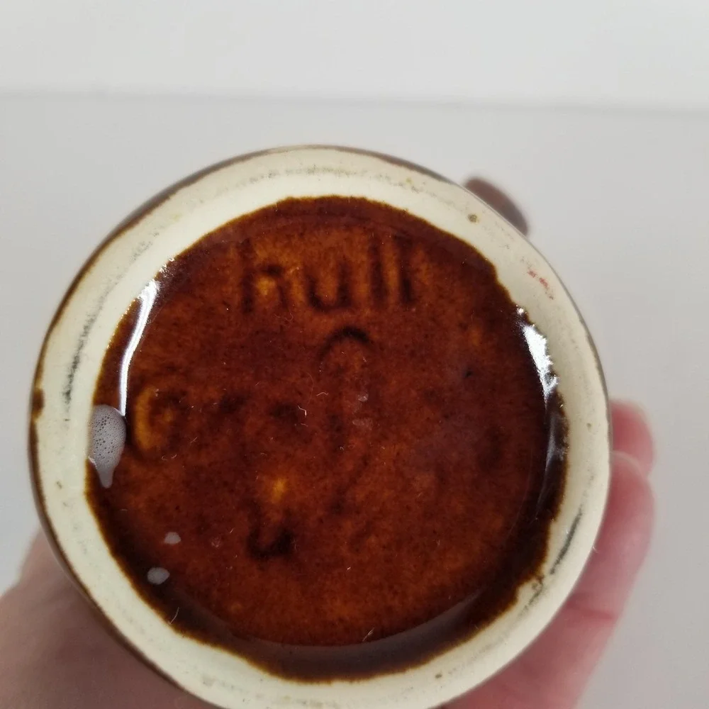 Hull Pottery Mirror Brown Drip Glaze Creamer Pitcher Vintage USA Stoneware‎ 4oz